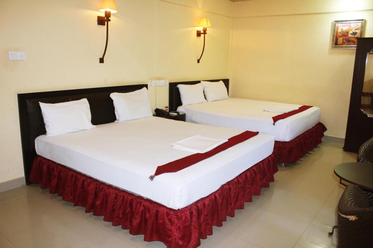 Green Grass Hotel&Restaurant Jaffna Exterior foto