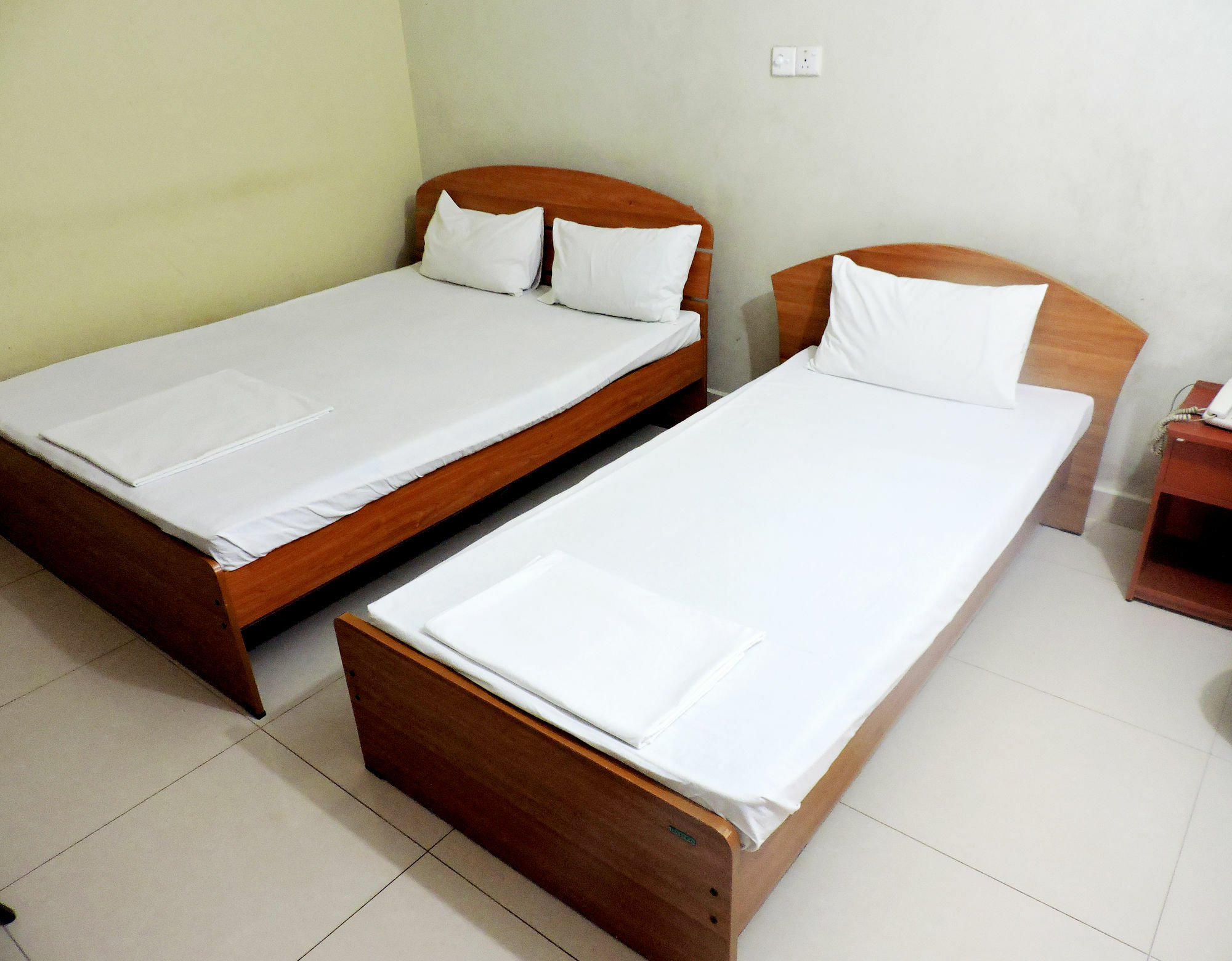 Green Grass Hotel&Restaurant Jaffna Exterior foto